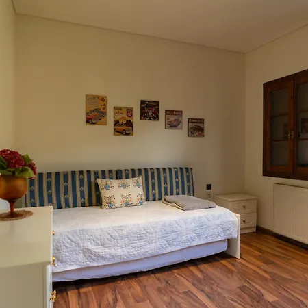 Villa Stagiates וילה