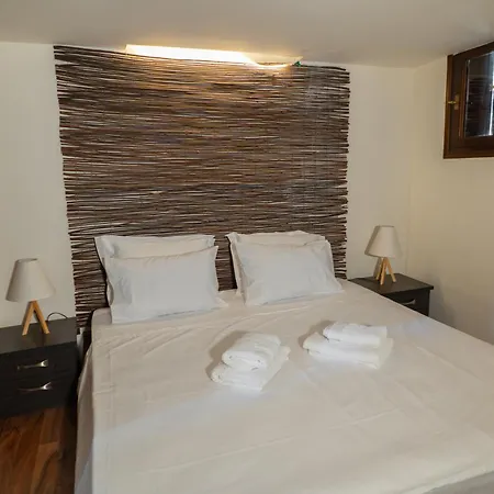 Villa Stagiates * Stagiates